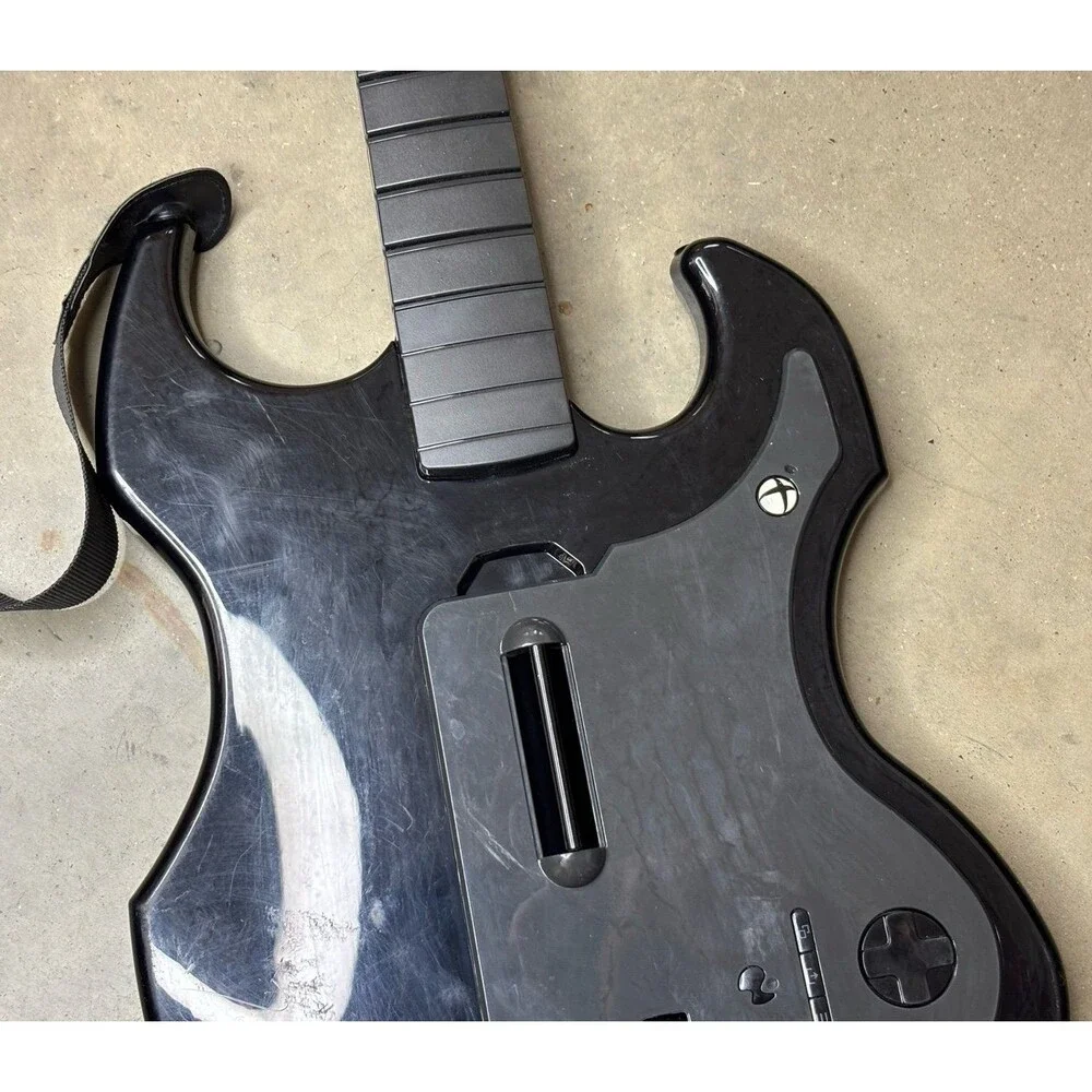 PDP RIFFMASTER Wireless Guitar Controller No Dongle for Xbox 049-034 with Strap